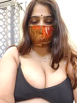 shreya1765 online show from 13, 2, 2026