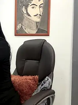 BELLA--26 online show from 16, 12, 2025