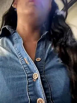 BELLA--26 online show from 10, 9, 2025