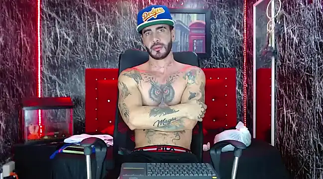 Lancelot Benwick online show from 4, 2, 2025