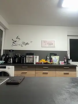 Mia-Fuchs online show from 11, 2, 2026