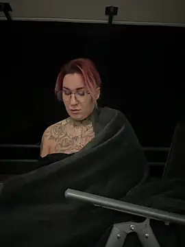 Mia-Fuchs online show from 12, 2, 2025