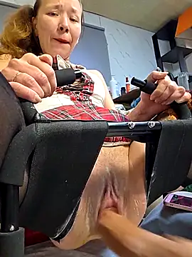 zasmin3 online show from 28, 10, 2025