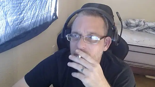 Dubesnackes online show from 13, 11, 2025