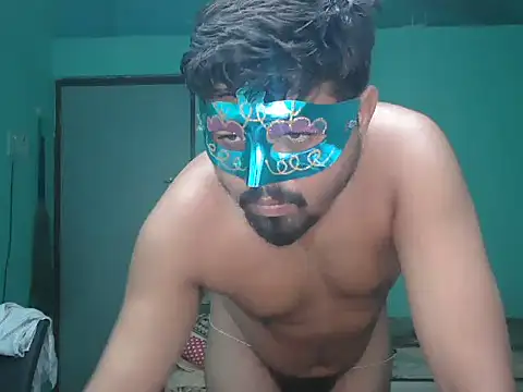 Snapshot of Desi_Heat chatting on 20, 5, 2026 Desi Heat online show from 20, 5, 2026