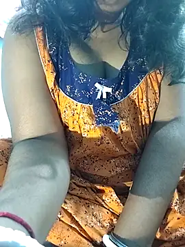  MilkyBar online show from 28, 11, 2025