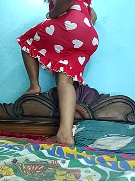  MilkyBar online show from 18, 9, 2025