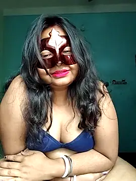  MilkyBar online show from 16, 3, 2025