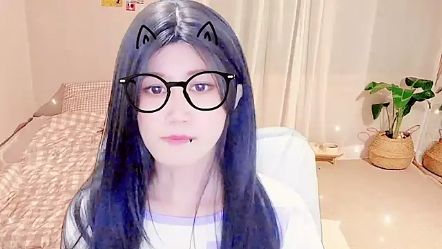 lonelinesseleven online show from 15, 2, 2025