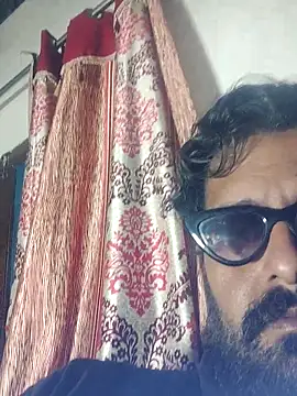 MAGNETICDADDY8 online show from 15, 1, 2026