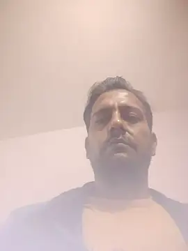 MAGNETICDADDY8 online show from 1, 11, 2025