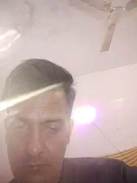 MAGNETICDADDY8 online show from 18, 10, 2025