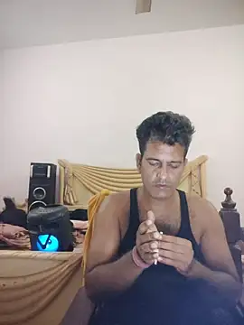 MAGNETICDADDY8 online show from 15, 10, 2025