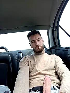 Snapshot of MisterHaze chatting on 10, 4, 2026 MisterHaze online show from 10, 4, 2026