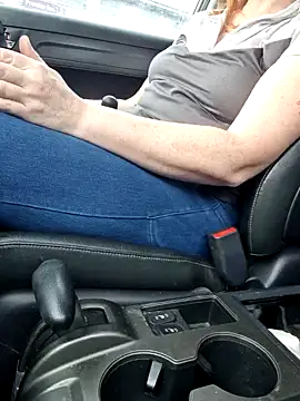 JinjaJess online show from 3, 2, 2025