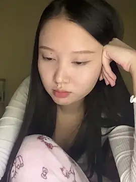 michikami18 online show from 14, 1, 2025