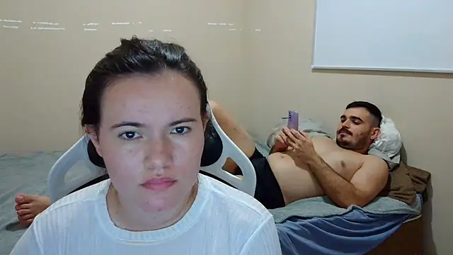 camillebr online show from 22, 3, 2025