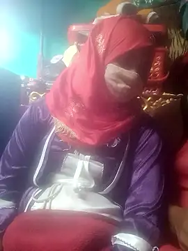 Snapshot of YourHotRandi chatting on 10, 1, 2026 YourHotRandi online show from 10, 1, 2026