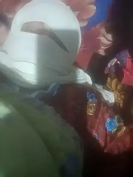 Snapshot of YourHotRandi chatting on 4, 1, 2025 YourHotRandi online show from 4, 1, 2025