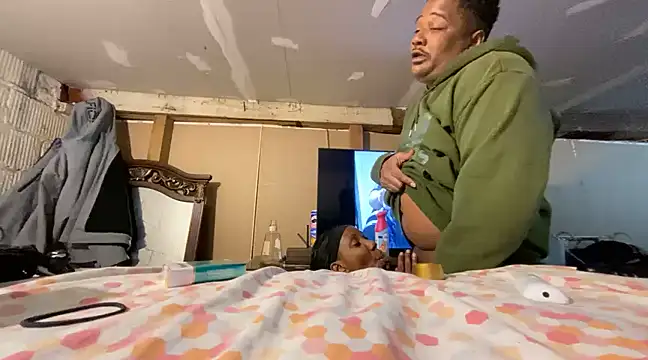 Yoshibaby2670 online show from 1, 3, 2025