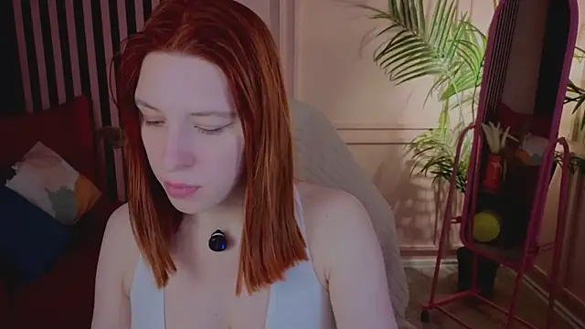 Mikka Blush online show from 8, 10, 2025