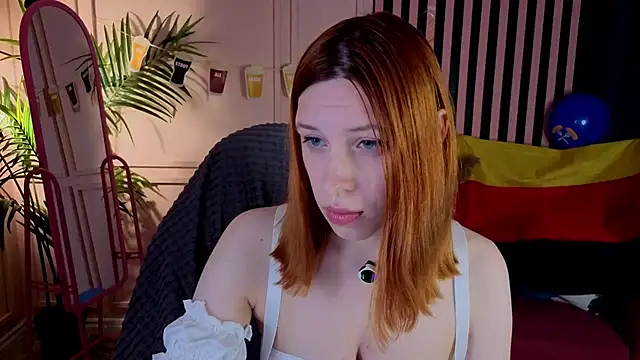 Mikka Blush online show from 29, 9, 2025