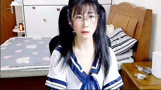 Strawberry baby online show from 12, 9, 2025