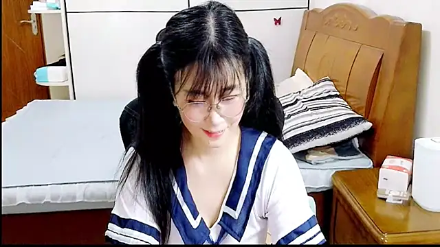 Strawberry baby online show from 14, 10, 2025