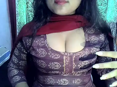 Snapshot of SIYA_MAVI chatting on 29, 6, 2026 SIYA MAVI online show from 29, 6, 2026