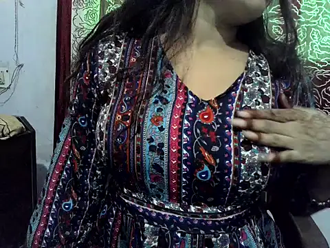 SIYA MAVI online show from 23, 10, 2025