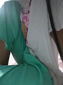 Snapshot of 124pakhi chatting on 2, 7, 2026 124pakhi online show from 2, 7, 2026