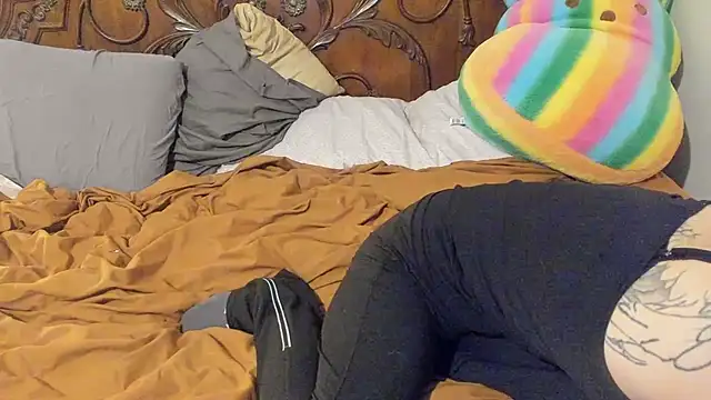 Kitty DaCocks online show from 6, 10, 2025