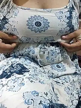 mallupriyapriya online show from 5, 3, 2025