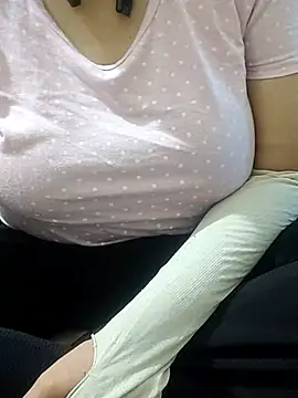 mallupriyapriya online show from 20, 10, 2025