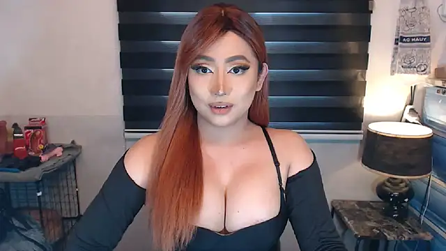 Snapshot of MistressJewel chatting on 4, 2, 2025 MistressJewel online show from 4, 2, 2025