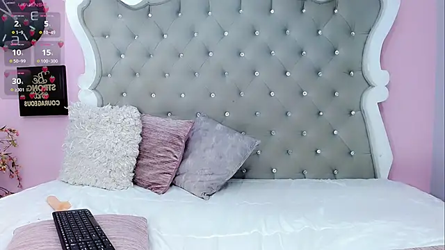 Diva Smith02 online show from 31, 1, 2025