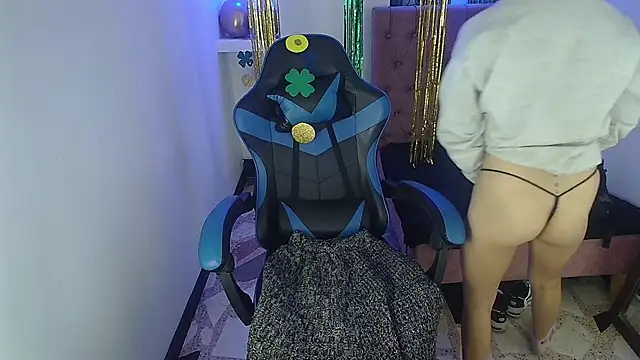 Anniee x online show from 18, 3, 2025