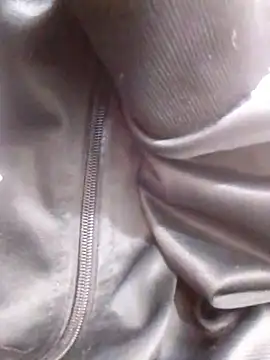 Anniee x online show from 9, 9, 2025