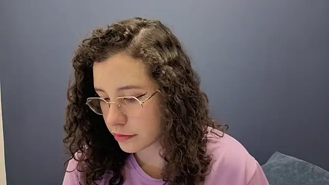 Charlotte  Miller online show from 20, 9, 2025