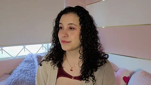 Charlotte  Miller online show from 9, 10, 2025