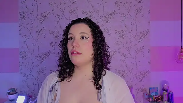 Charlotte  Miller online show from 27, 3, 2026