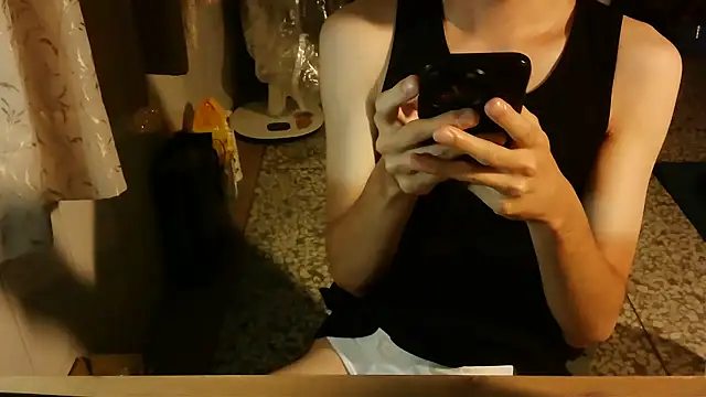 KYU890428 online show from 17, 9, 2025