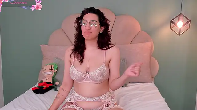 victoria camm online show from 29, 11, 2025