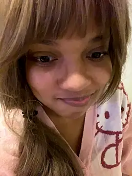 AwkwardJasminee online show from 17, 1, 2026