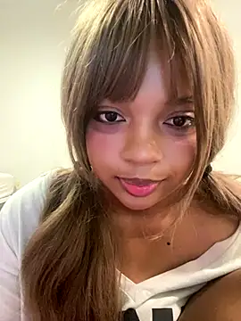 AwkwardJasminee online show from 3, 11, 2025