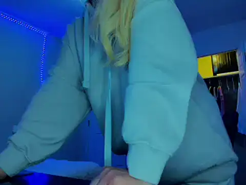 HappyIva online show from 5, 3, 2025