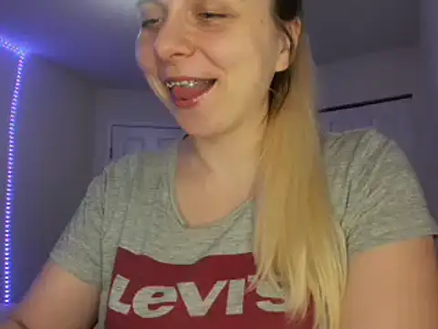 HappyIva online show from 25, 2, 2025