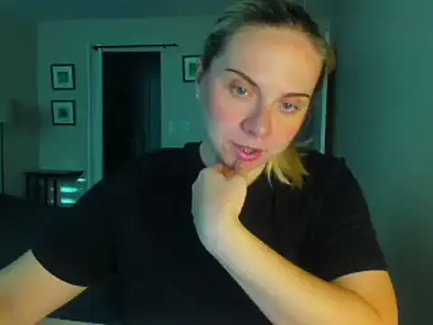 HappyIva online show from 24, 9, 2025