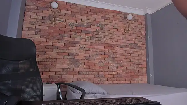 adam piarse01 online show from 6, 2, 2026