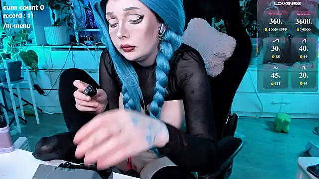 cutelittlepuff online show from 4, 7, 2026